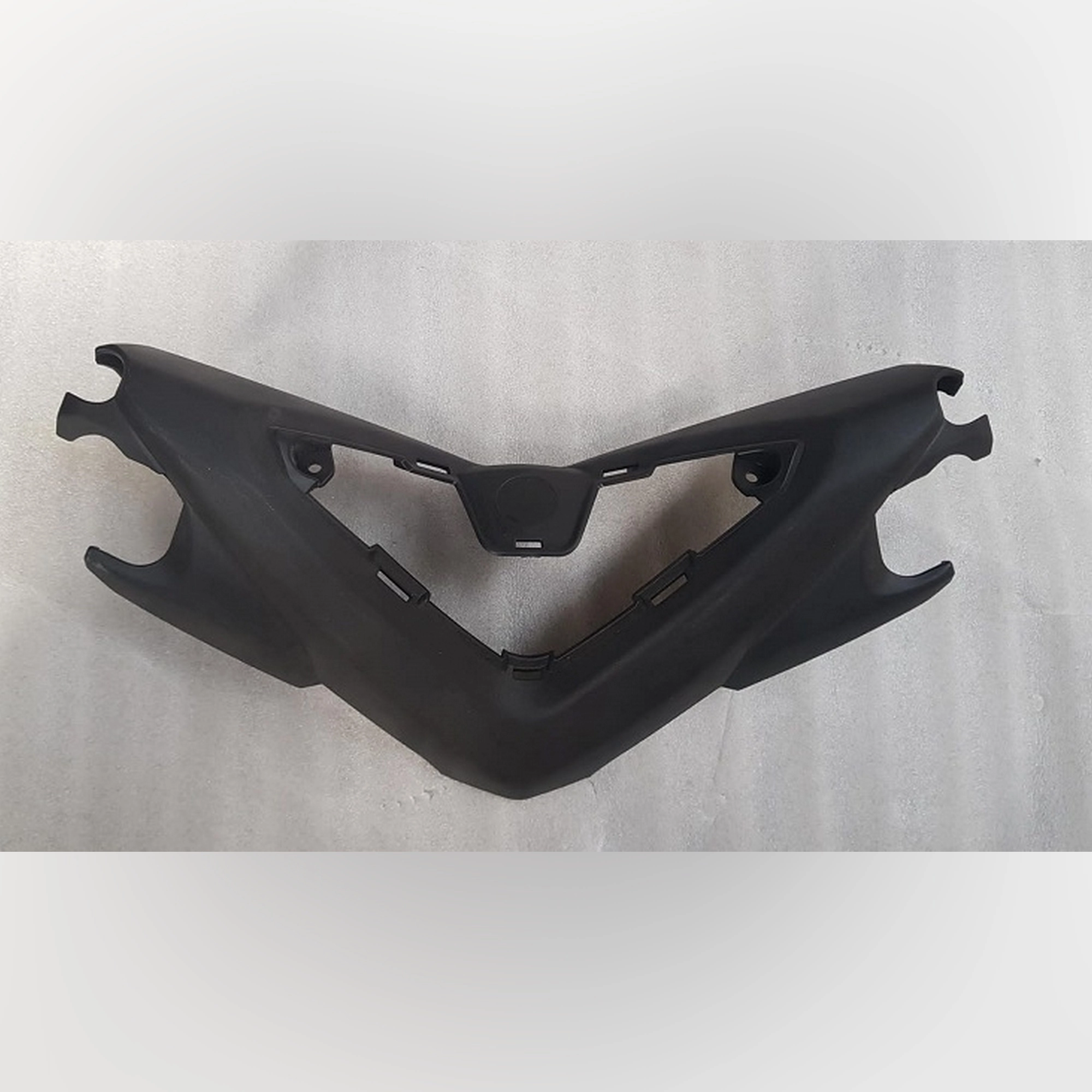 ARORA MAX-T EASY DİREKSİYON ÜST PLASTİĞİ #MAX-T EASY 019